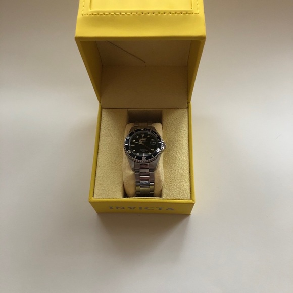 Invicta Diver - Picture 3 of 8